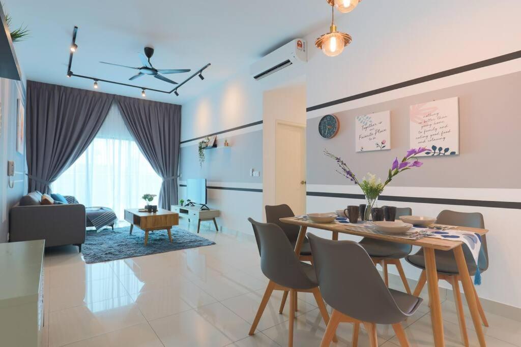 Elegant Homes 9Pax 5Bed Sunway Pyramid-Lagoon 2 Car Park Петалинг Джая Екстериор снимка