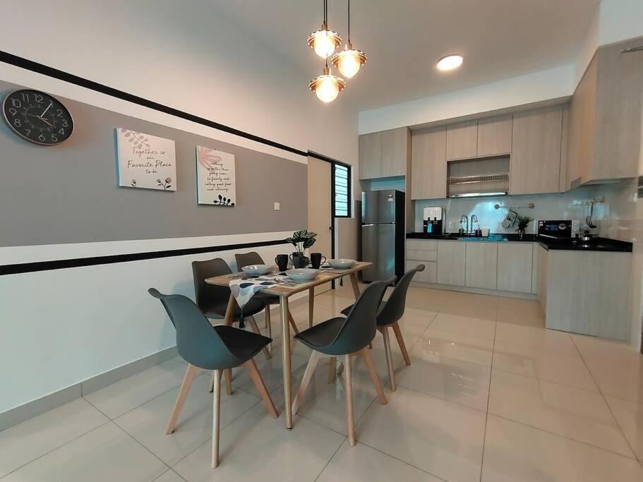 Elegant Homes 9Pax 5Bed Sunway Pyramid-Lagoon 2 Car Park Петалинг Джая Екстериор снимка